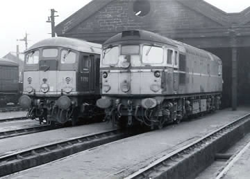 5062 and 5305 on shed. David Hills